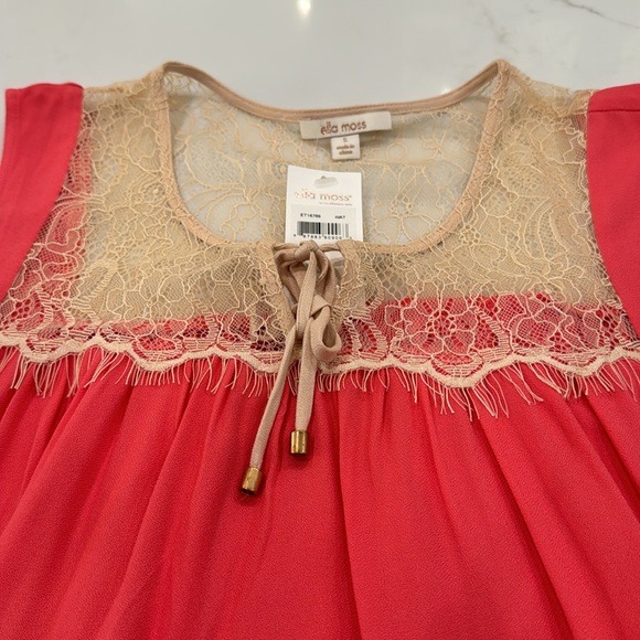 Ella Moss tank top in coral - Picture 2 of 5